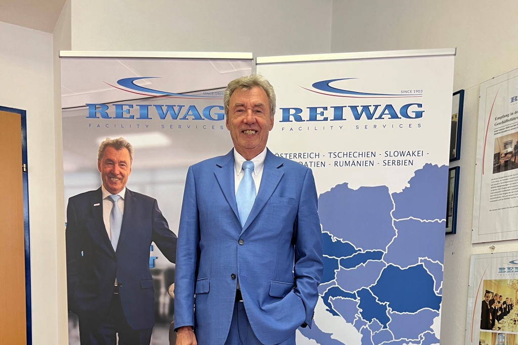 Reiwag-Geschäftsführer Viktor Wagner freut sich über die Erweiterung. (c) Reiwag